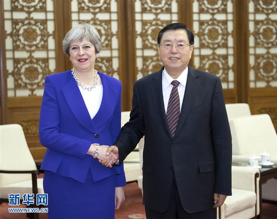 2月1日，全國人大常委會委員長張德江在北京人民大會堂會見英國首相特雷莎·梅。新華社記者 李濤 攝