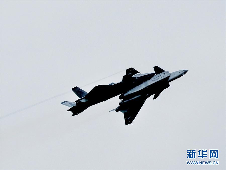 （圖文互動）“殲-20，你不要飛得那么快……”
