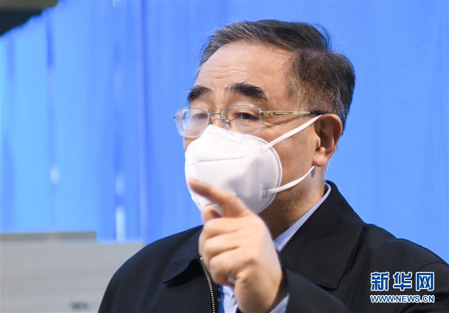 （聚焦疫情防控·圖文互動）（7）分秒必爭！一切為了治病救人——中國抗疫生命至上的生動實踐