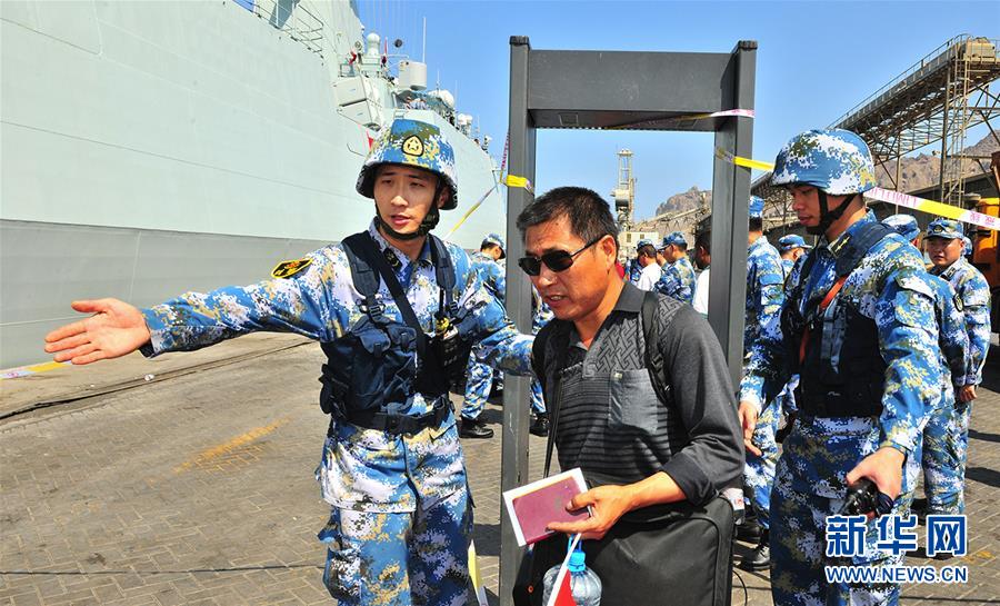 （新華全媒頭條·圖文互動）（7）沿著中國特色強軍之路闊步前進——黨中央、中央軍委領導推進國防和軍隊建設70年紀實
