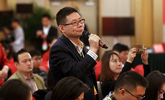 黨建雜志、黨建網(wǎng)記者提問