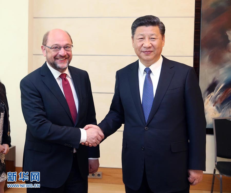 7月6日，國(guó)家主席習(xí)近平在柏林會(huì)見(jiàn)德國(guó)社會(huì)民主黨主席舒爾茨。新華社記者 姚大偉 攝