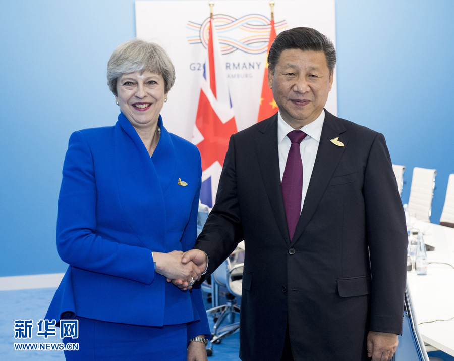 7月7日，國家主席習(xí)近平在漢堡會見英國首相特雷莎·梅。 新華社記者李學(xué)仁 攝