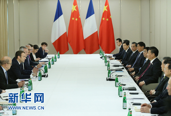 7月8日，國家主席習(xí)近平在漢堡會(huì)見法國總統(tǒng)馬克龍。新華社記者 姚大偉 攝